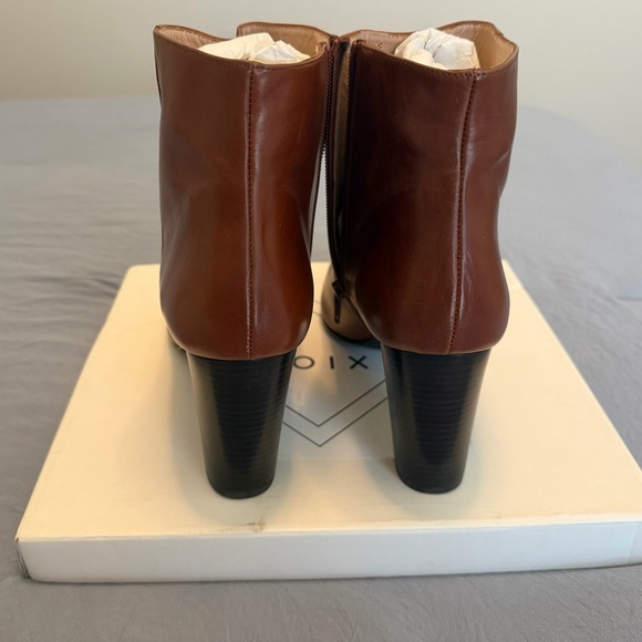 Dalton Pointed Ankle Boot - Maple - Picture 6 of 11